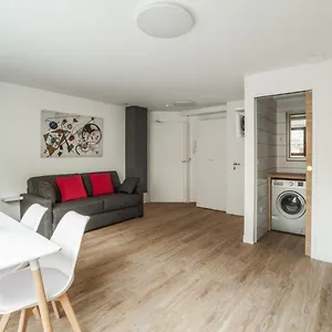 Appartamento Bright And Cosy Flat At The Heart Of In A Trendy District - Welkeys, Parigi